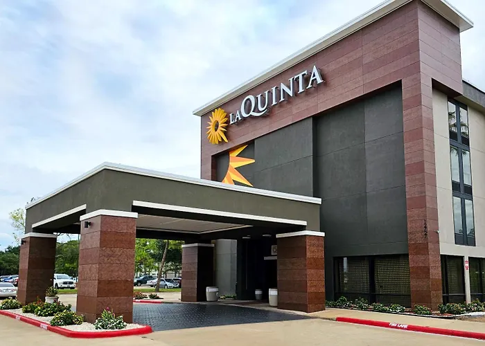 La Quinta By Wyndham Houston Stafford Sugarland